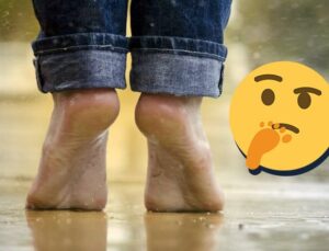 Avustralya’da Kent İçindeki Caddelerde Bile İnsanların “Yalın Ayak” Yürüme Alışkanlığı Var: Pekala Lakin Neden?